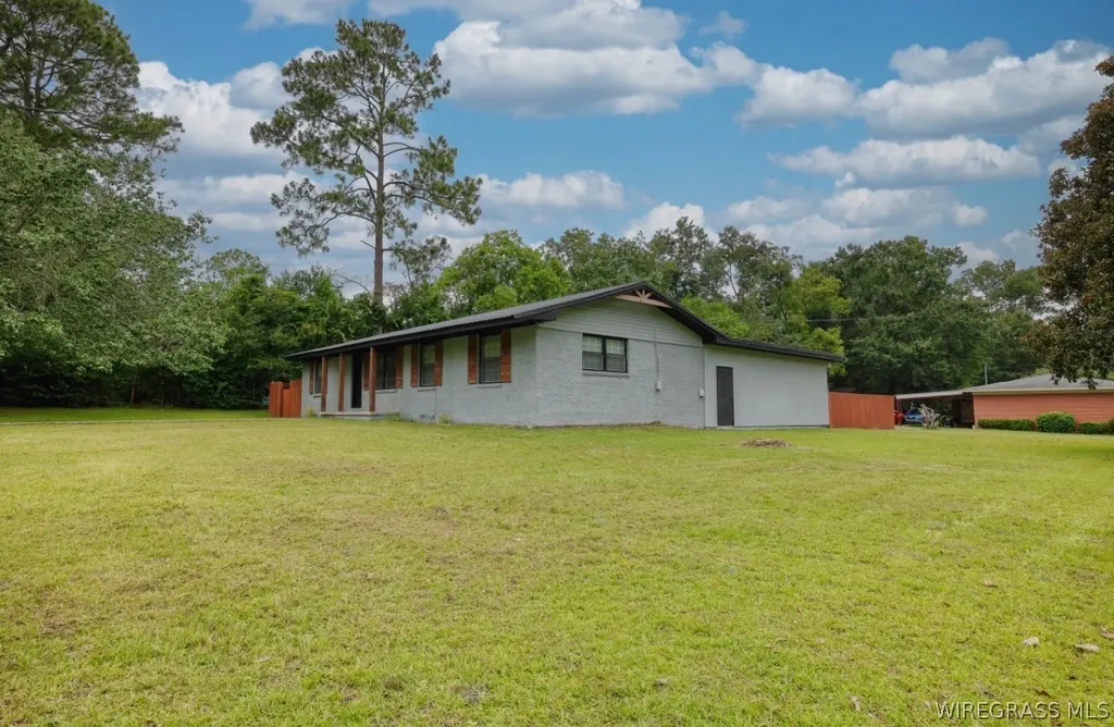 903 Moss Street Dothan AL 96734