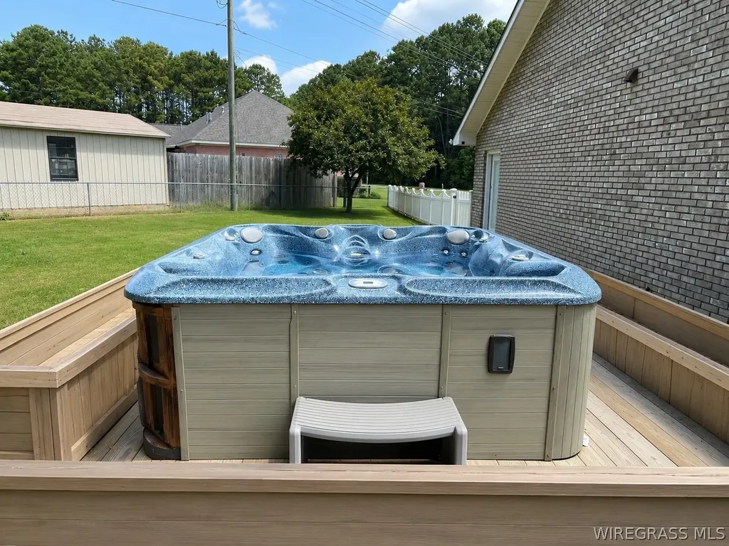 1123 Forest Lake Drive Elba AL 36323