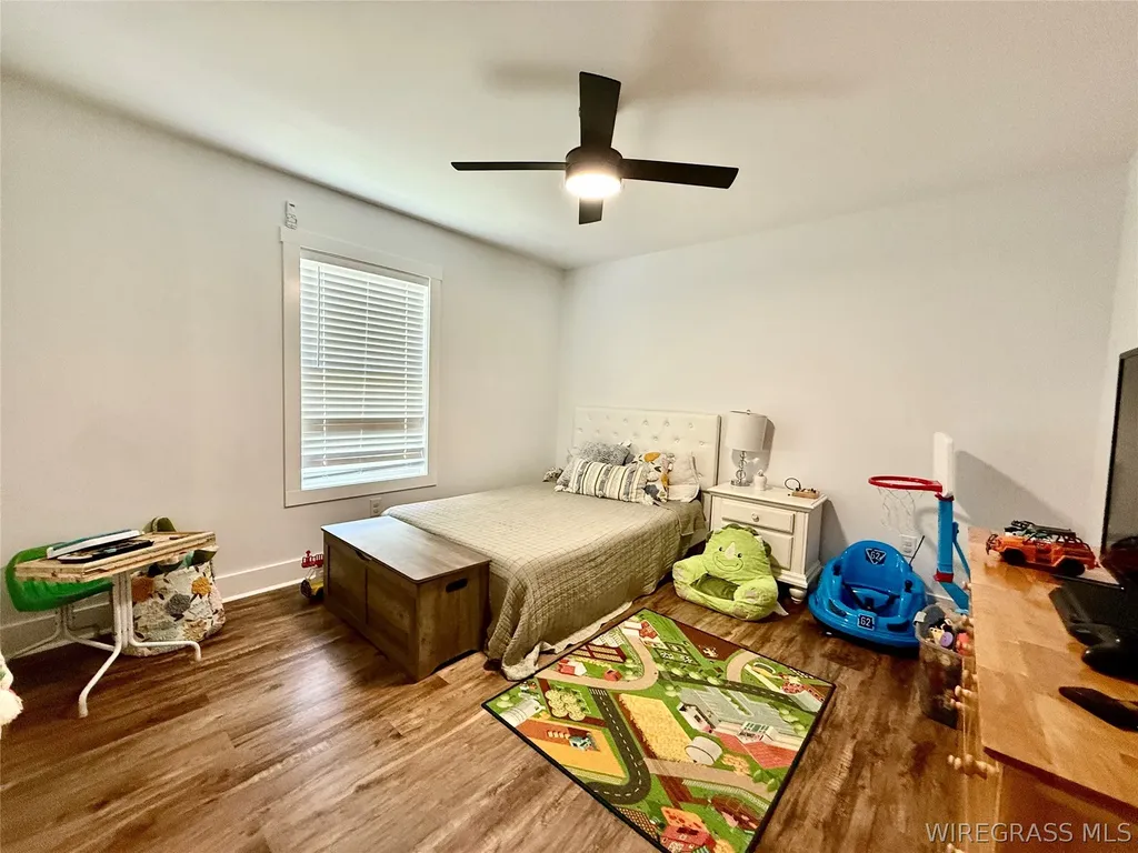263 Peacock Circle Hartford AL 36344