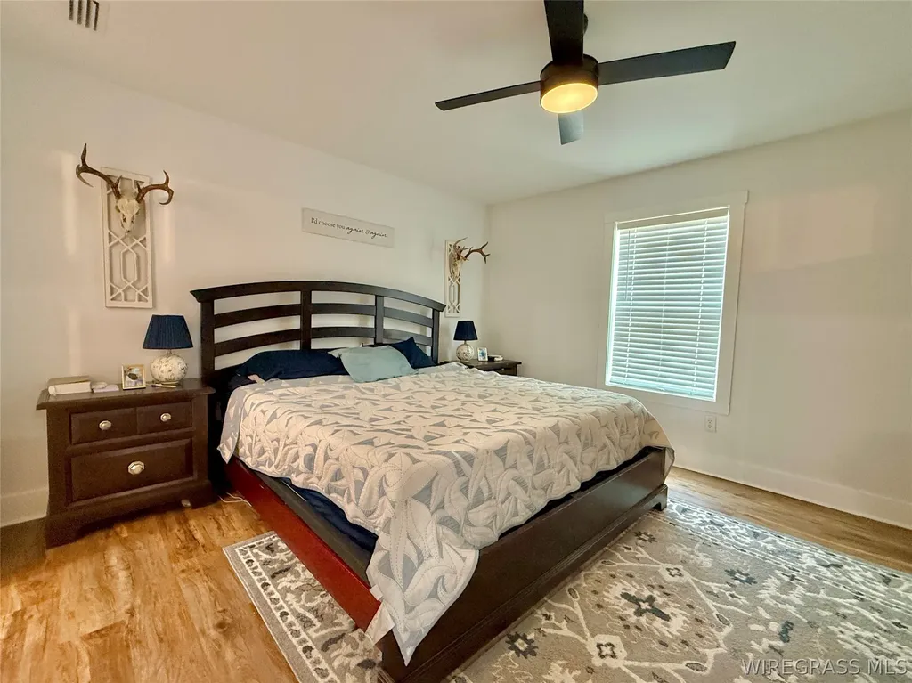263 Peacock Circle Hartford AL 36344