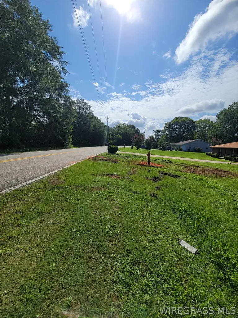 107 Coppinville Road Enterprise AL 36330