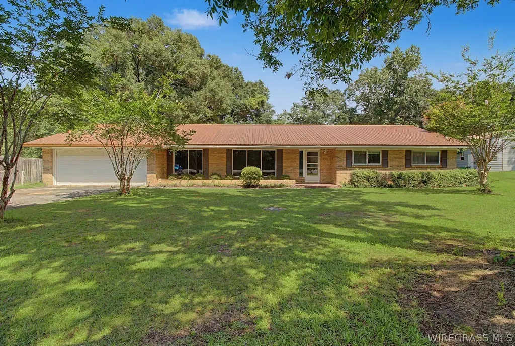 3095 Andrews Avenue Ozark AL 36360