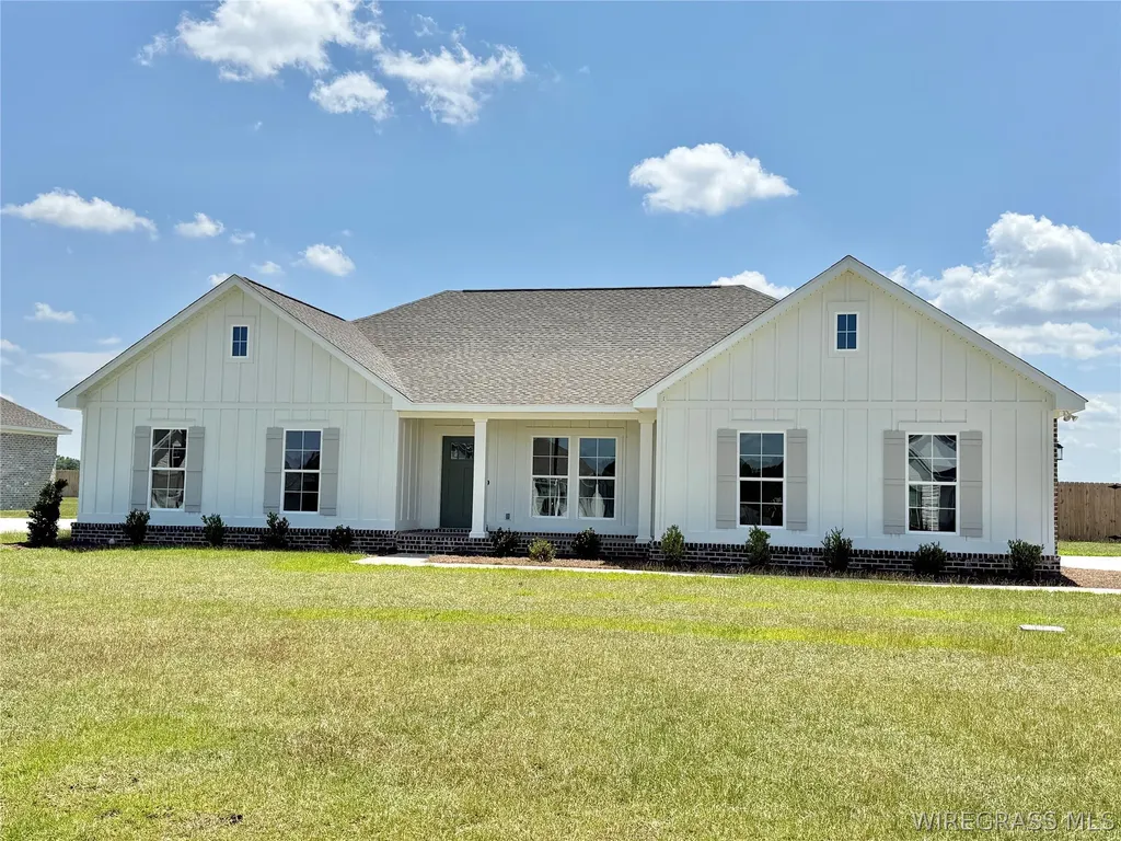 295 Adkinson Road Newton AL 36352
