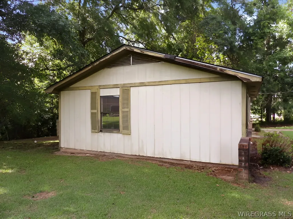 304 Arrowhead Drive Troy AL 36081