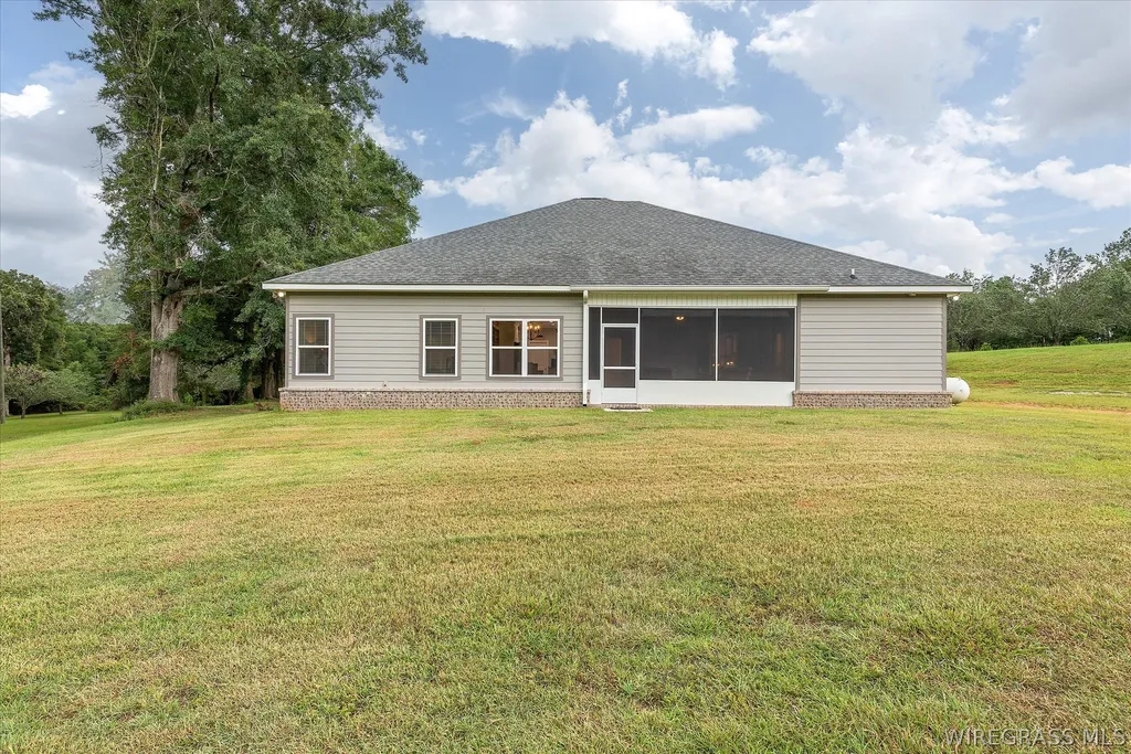 1207 County Road 1 Daleville AL 36322