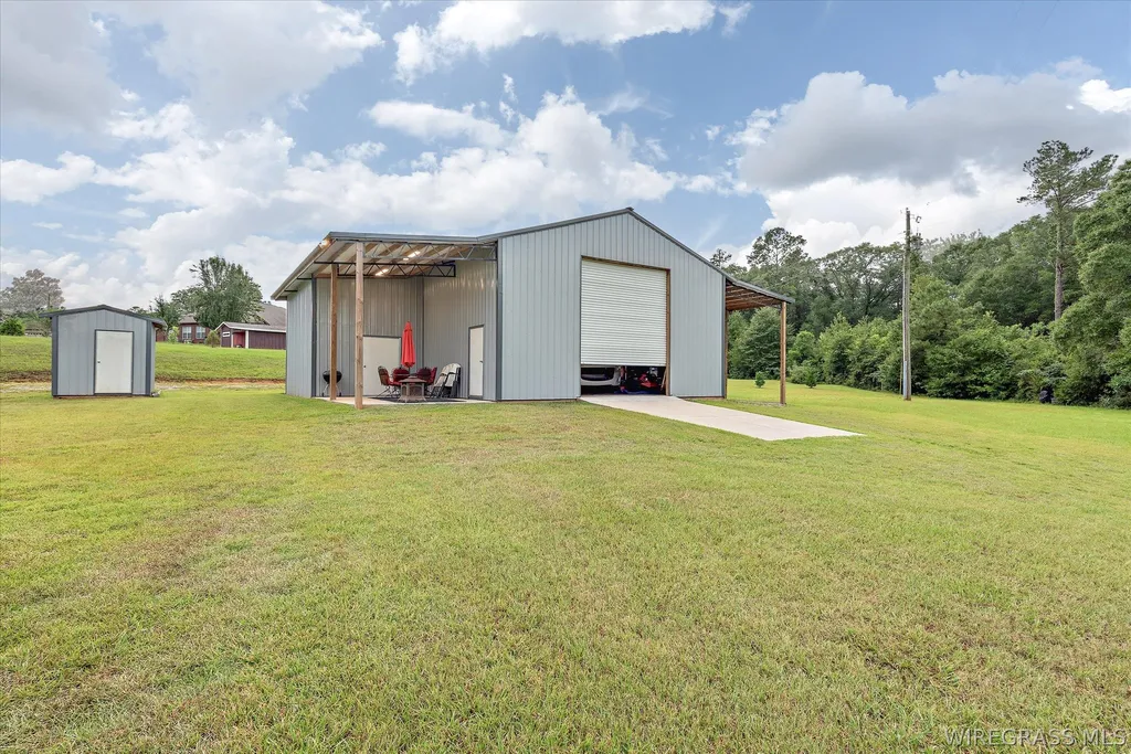 1207 County Road 1 Daleville AL 36322