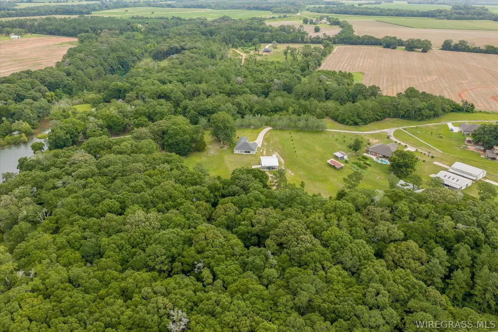 1207 County Road 1 Daleville AL 36322