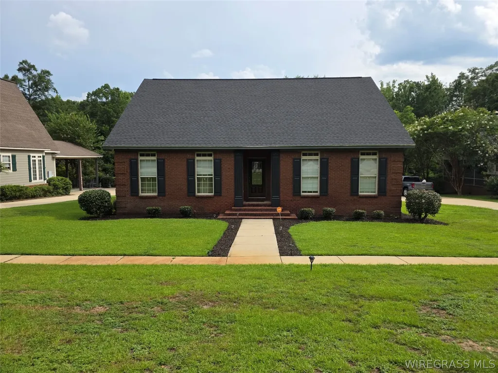 1730 Roy Parker Road Ozark AL 36360