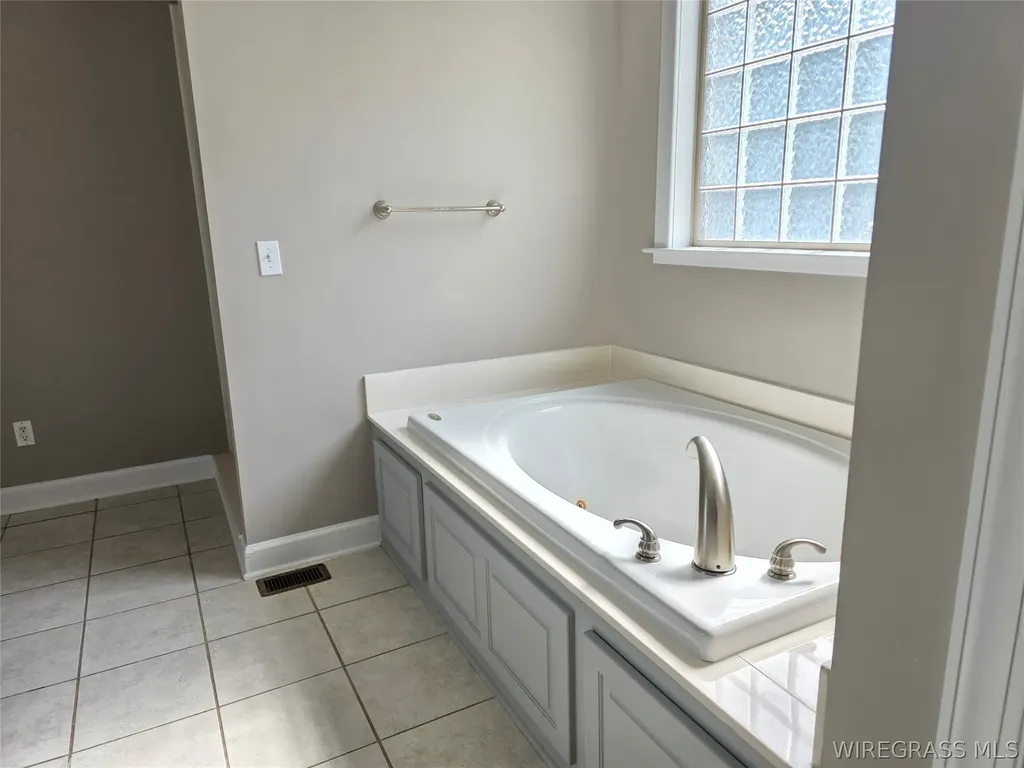 1730 Roy Parker Road Ozark AL 36360