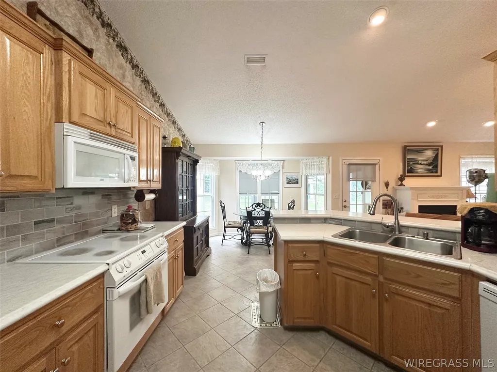125 Collins Drive Ozark AL 36360