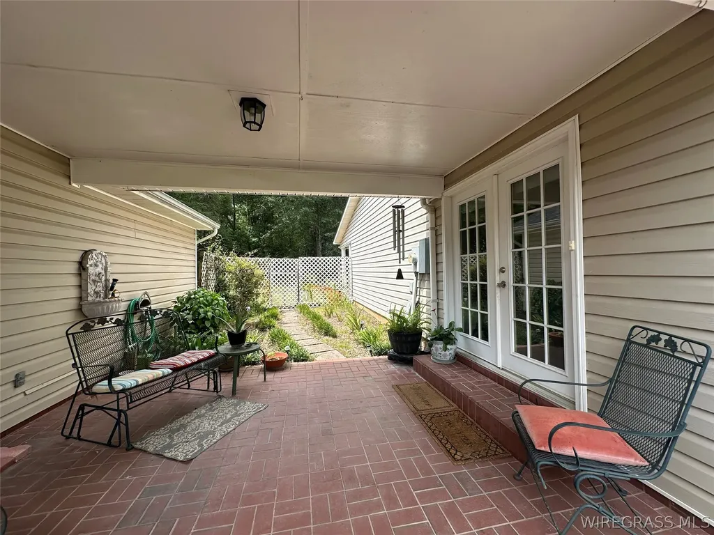 125 Collins Drive Ozark AL 36360