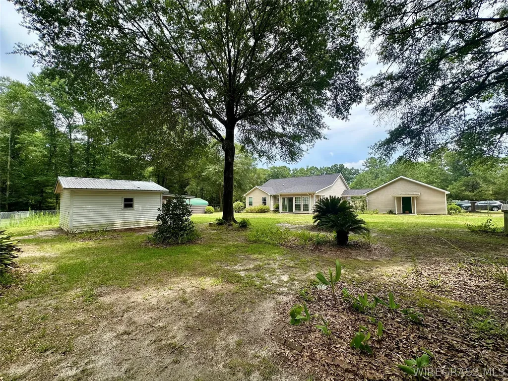 125 Collins Drive Ozark AL 36360