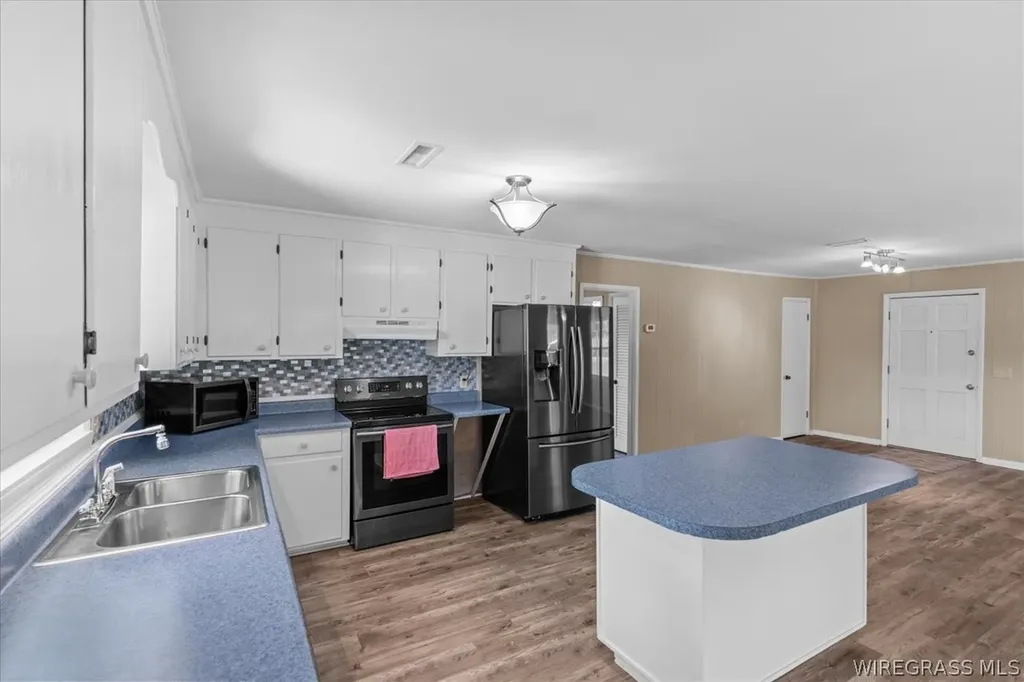 236 Windsor Lake Road Chancellor AL 36316