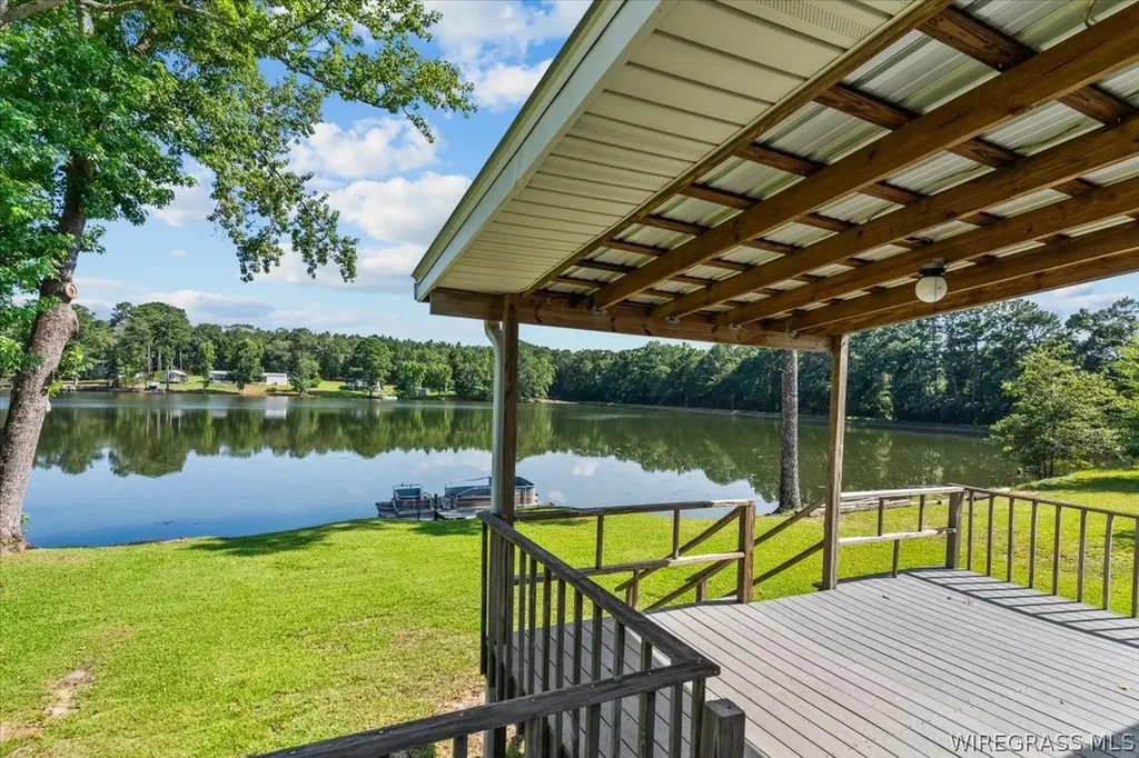 236 Windsor Lake Road Chancellor AL 36316