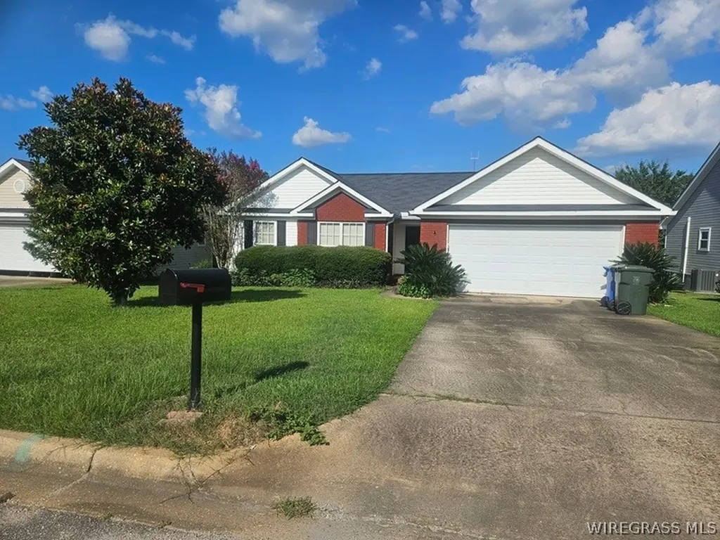 105 Smoke Rise Court Dothan AL 36305
