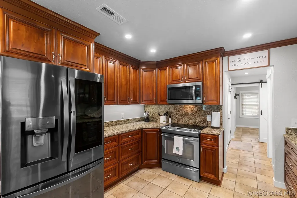 82 Harrand Creek Drive Enterprise AL 36330