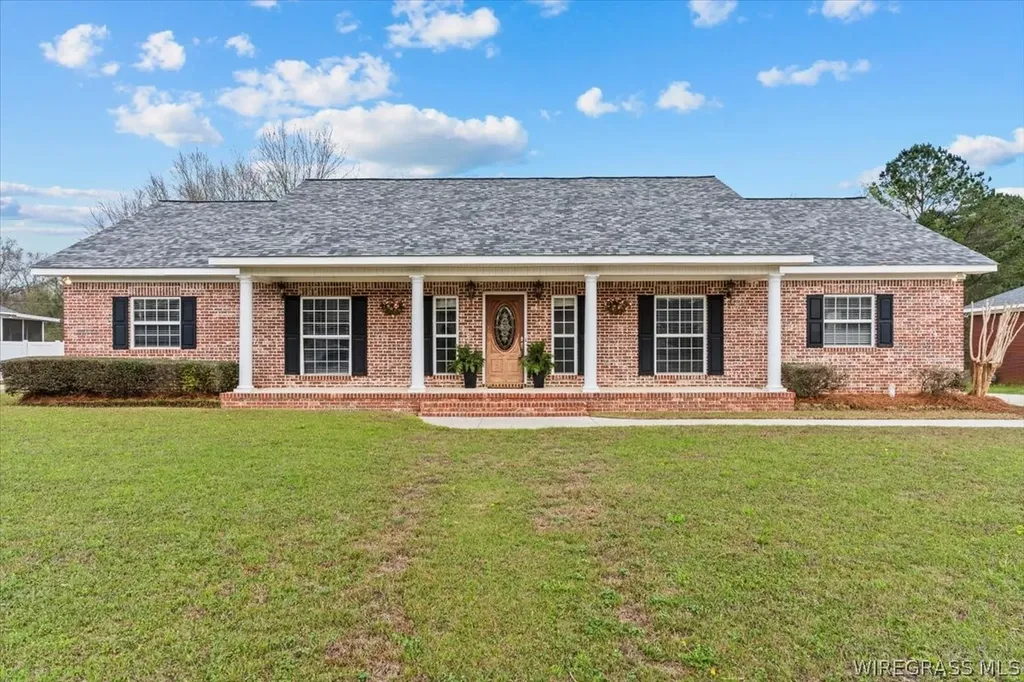2014 Fern Drive Dothan AL 36301