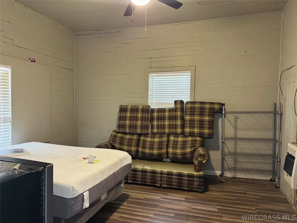 1378 E Burdeshaw Street Dothan AL 36303