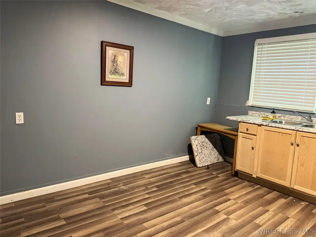 1378 E Burdeshaw Street Dothan AL 36303