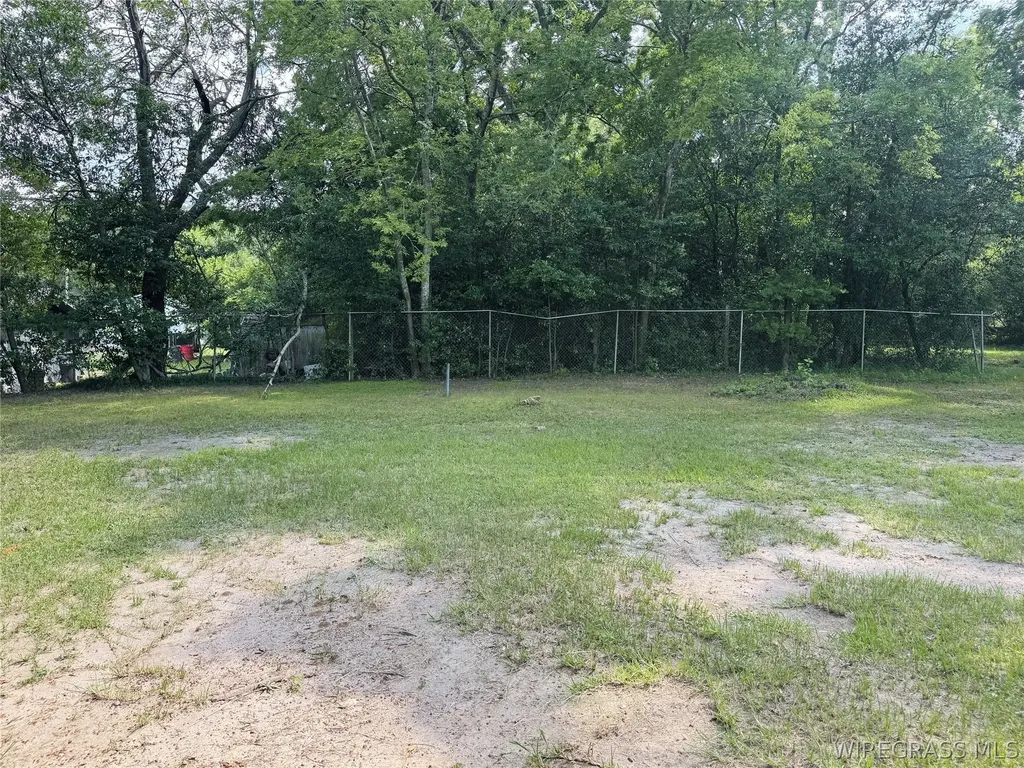1378 E Burdeshaw Street Dothan AL 36303