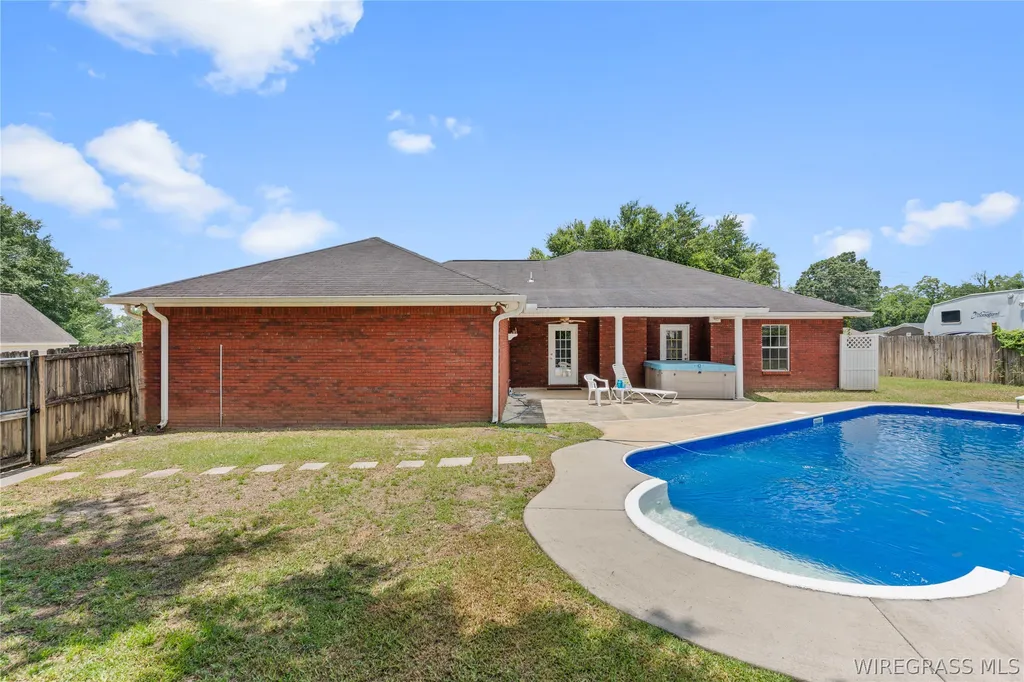 1974 Shellfield Road Enterprise AL 36330