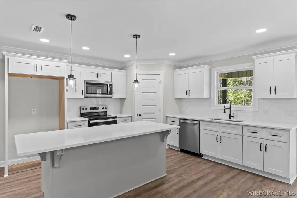 418 Brandi Avenue Enterprise AL 36330