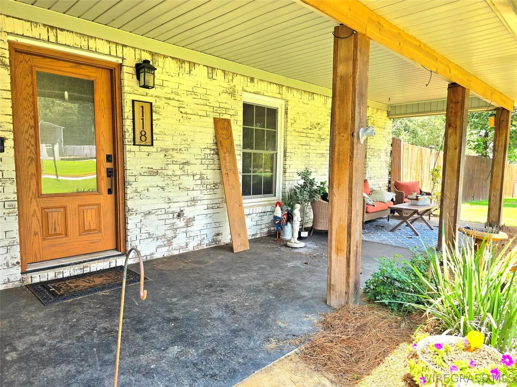 118 Iroquois Road Enterprise AL 36330