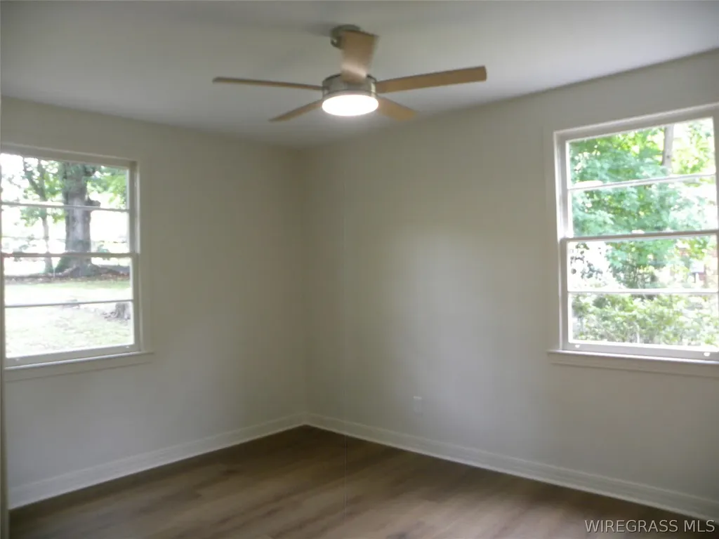 135 Dixie Drive Ozark AL 36360