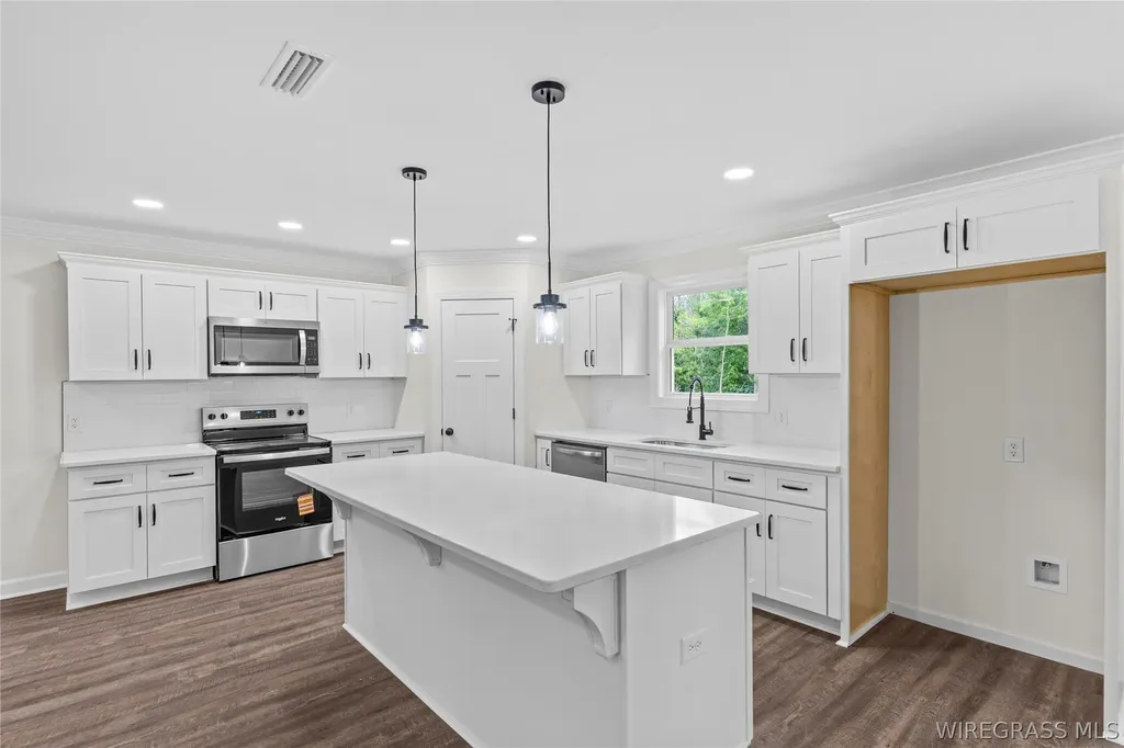 416 Brandi Avenue Enterprise AL 36330