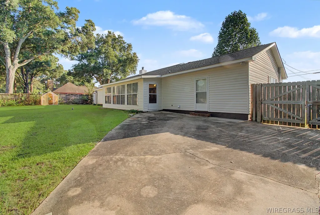 108 Wildwood Drive Enterprise AL 36330