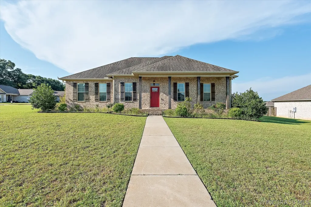 101 Allisha Court Enterprise AL 36330