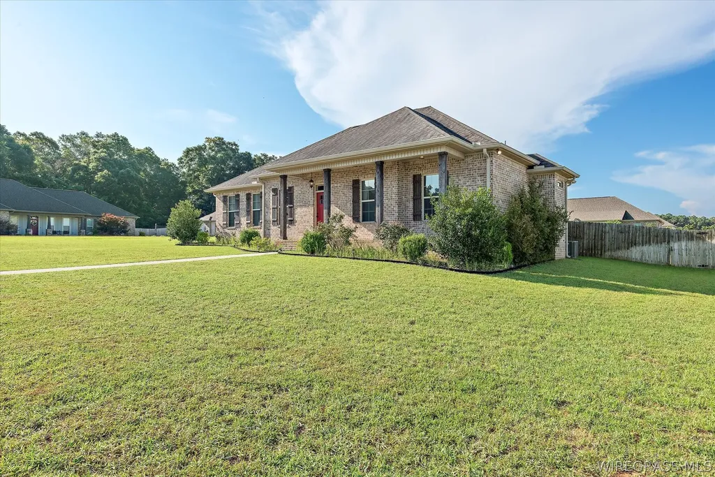101 Allisha Court Enterprise AL 36330