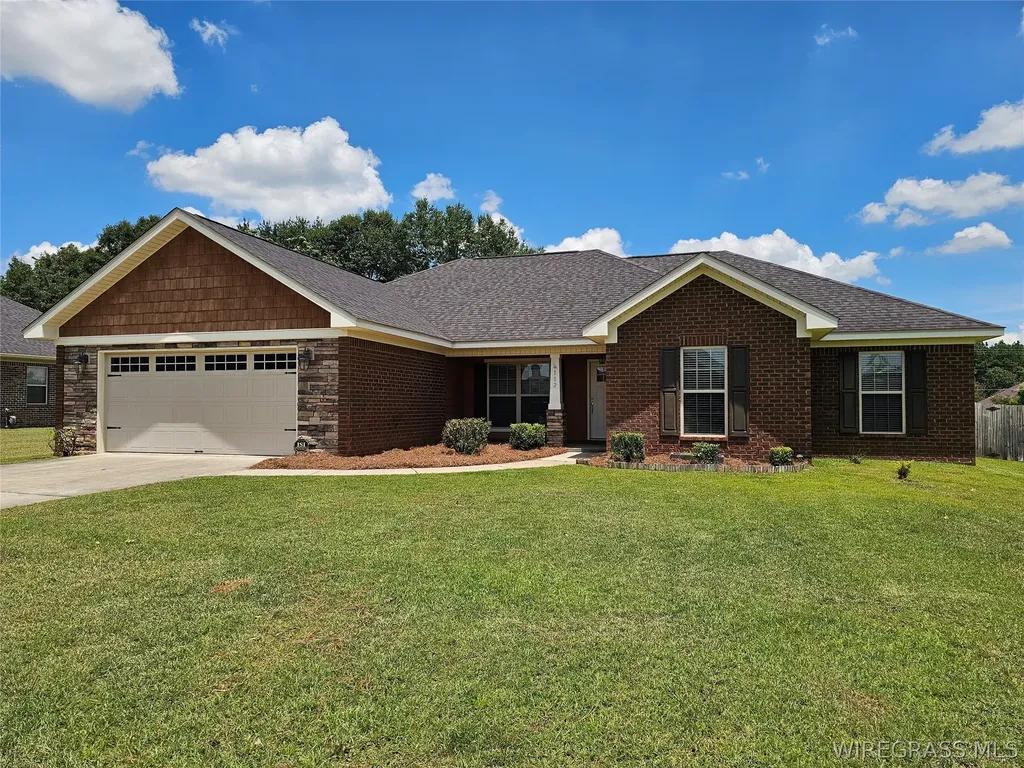 102 Brookestone Drive Enterprise AL 36330