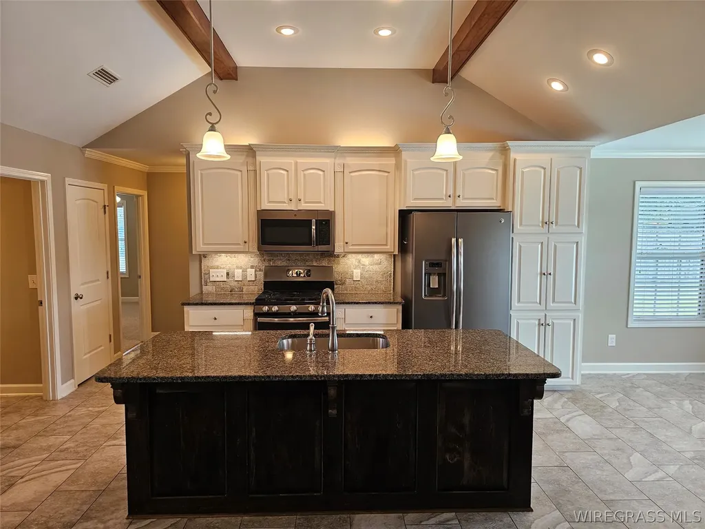 102 Brookestone Drive Enterprise AL 36330