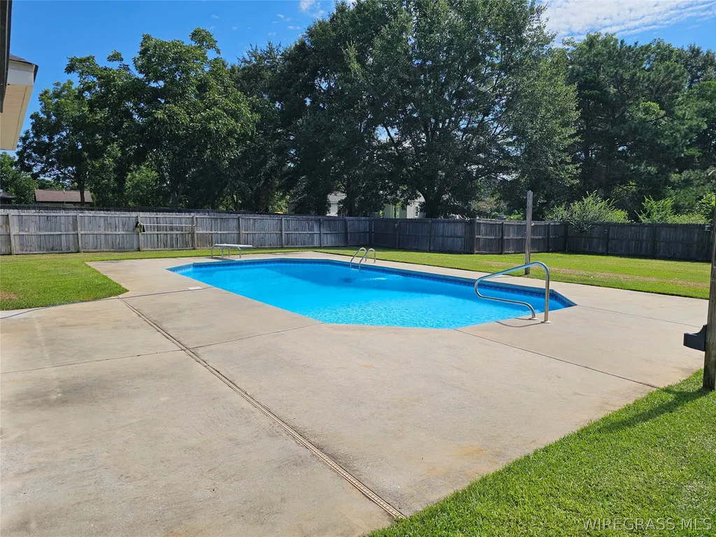 102 Brookestone Drive Enterprise AL 36330