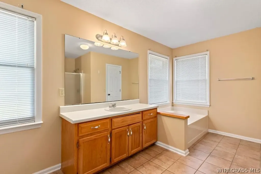 2804 Partridge Lane Enterprise AL 36330