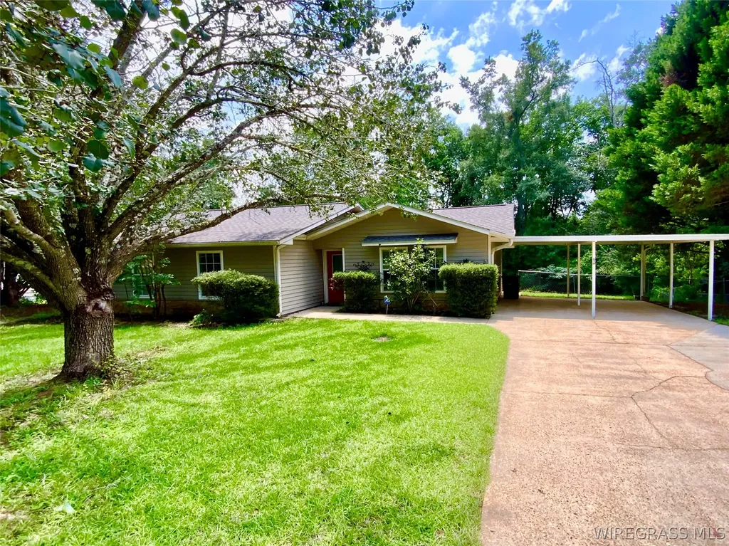 404 Springdale Drive Enterprise AL 36330