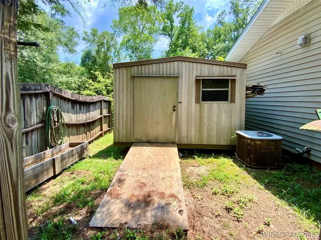 404 Springdale Drive Enterprise AL 36330