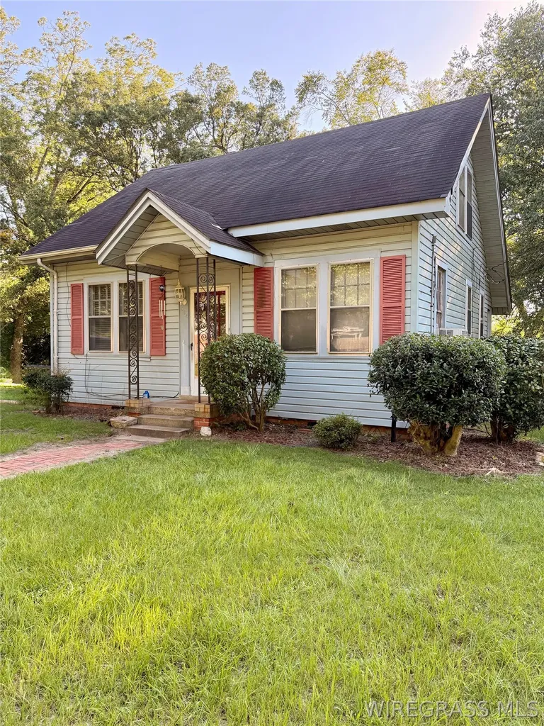 804 Willow Street Troy AL 36081