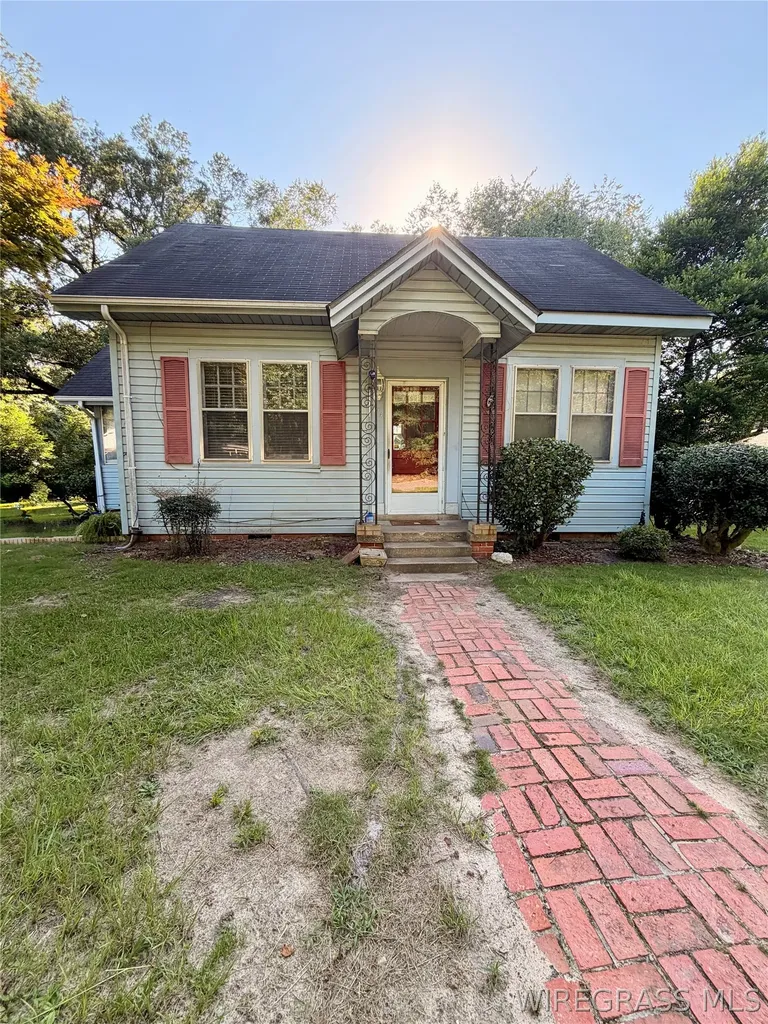 804 Willow Street Troy AL 36081