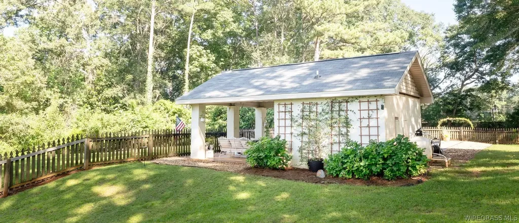 122 Sioux Street Enterprise AL 36330