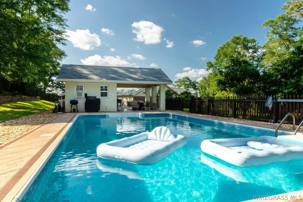 122 Sioux Street Enterprise AL 36330