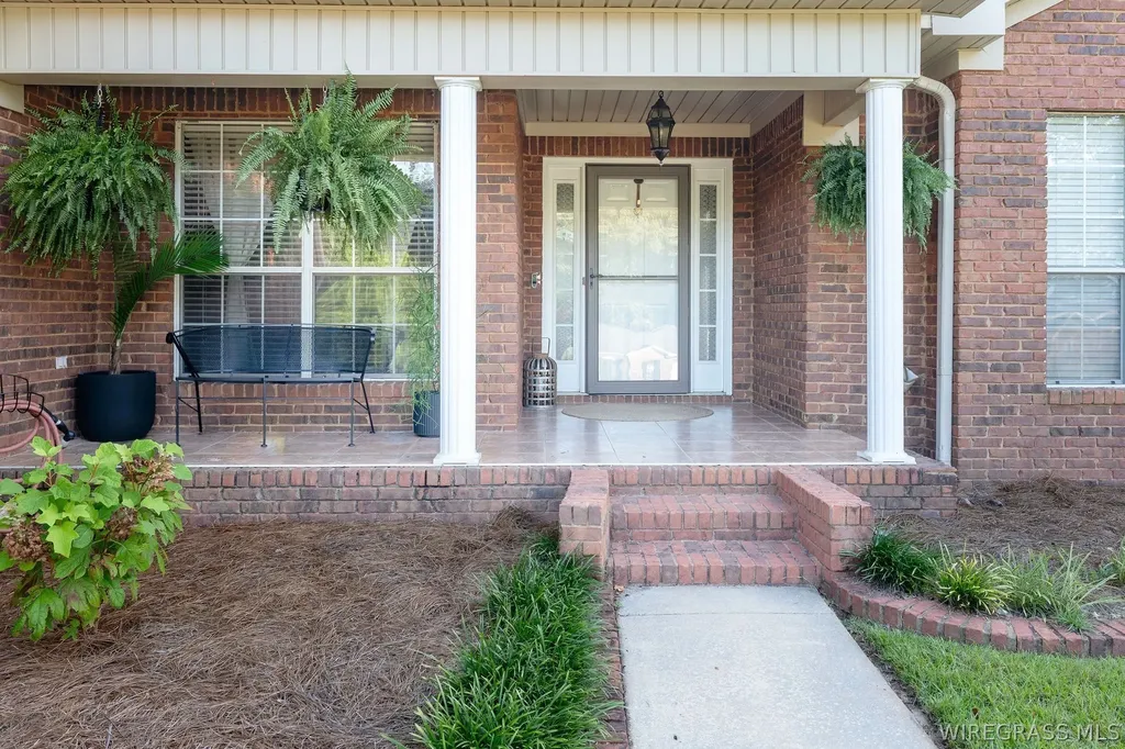 122 Sioux Street Enterprise AL 36330