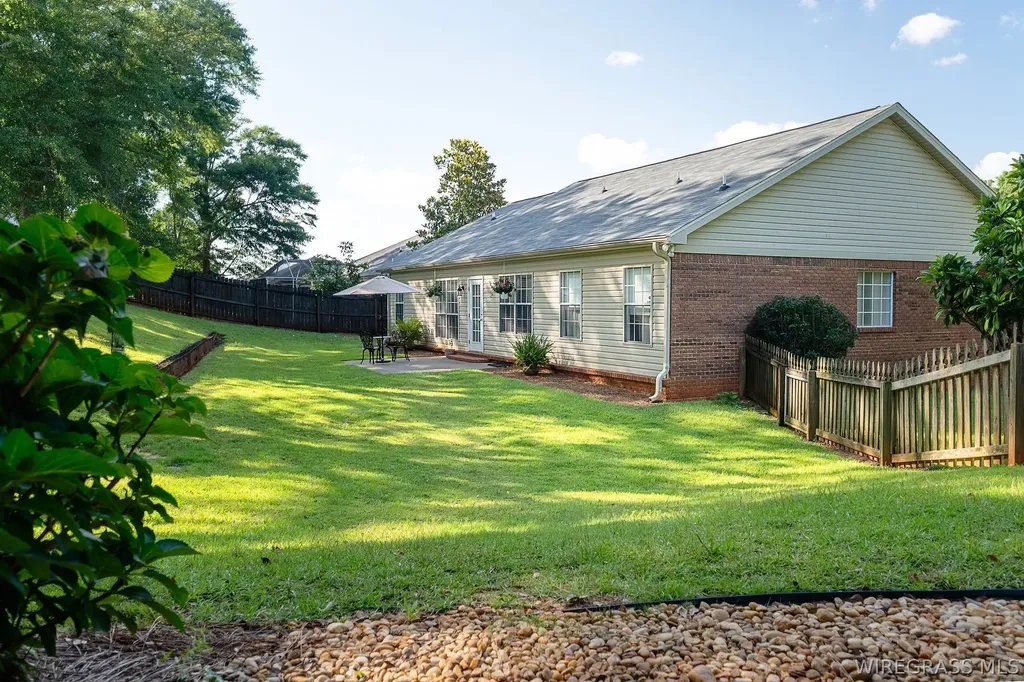 122 Sioux Street Enterprise AL 36330