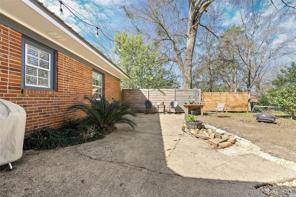 1306 Houston Street Dothan AL 36303