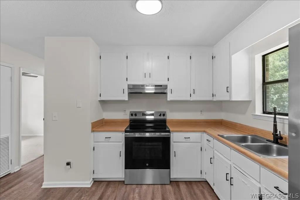 285 Johanna Drive Ozark AL 36360