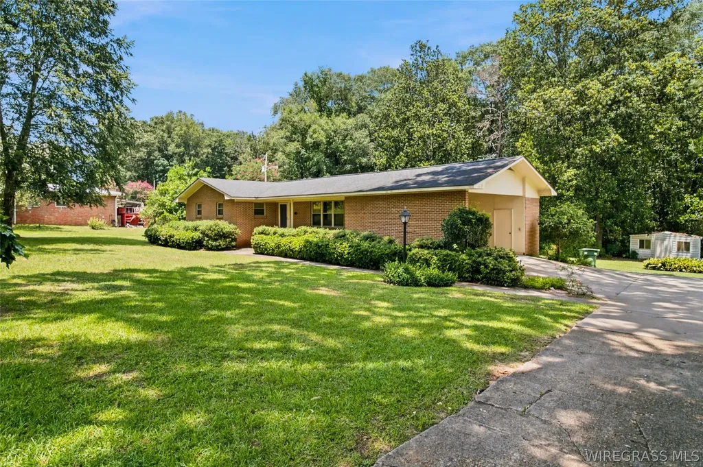 1730 N Union Avenue Ozark AL 36360