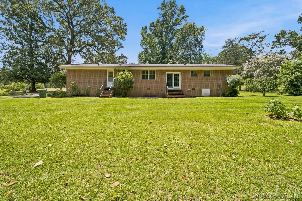 1730 N Union Avenue Ozark AL 36360