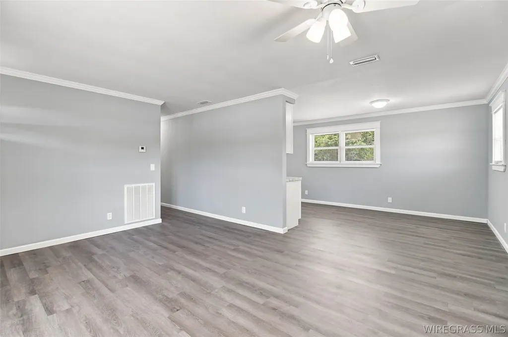 221 Thornwood Drive Ozark AL 36360