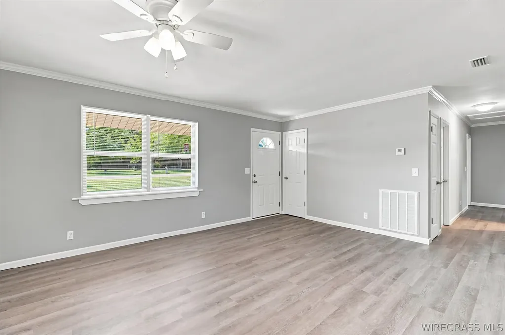 221 Thornwood Drive Ozark AL 36360
